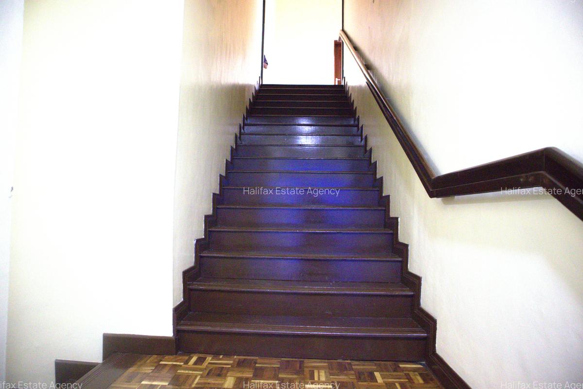 5,541 ft² Office with Parking in Gigiri - 7