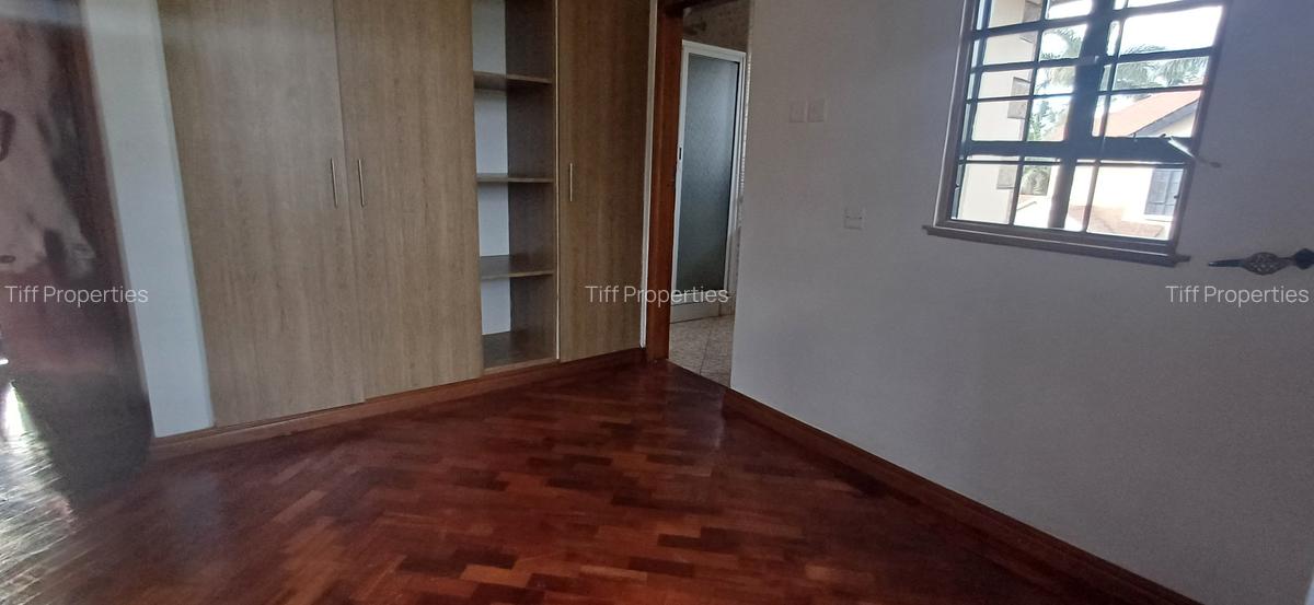 4 Bed Townhouse with En Suite in Runda - 12