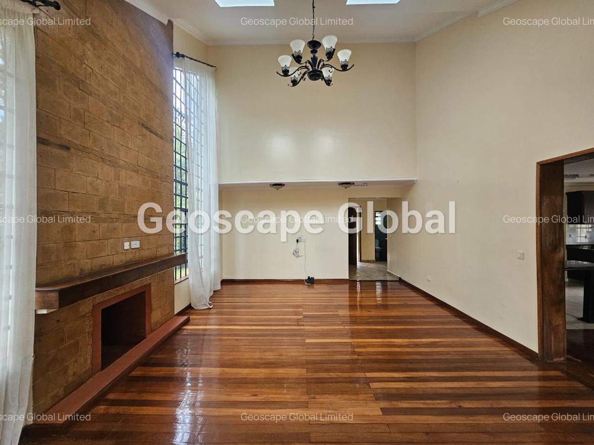 4 Bed Villa with En Suite in Kitisuru - 3