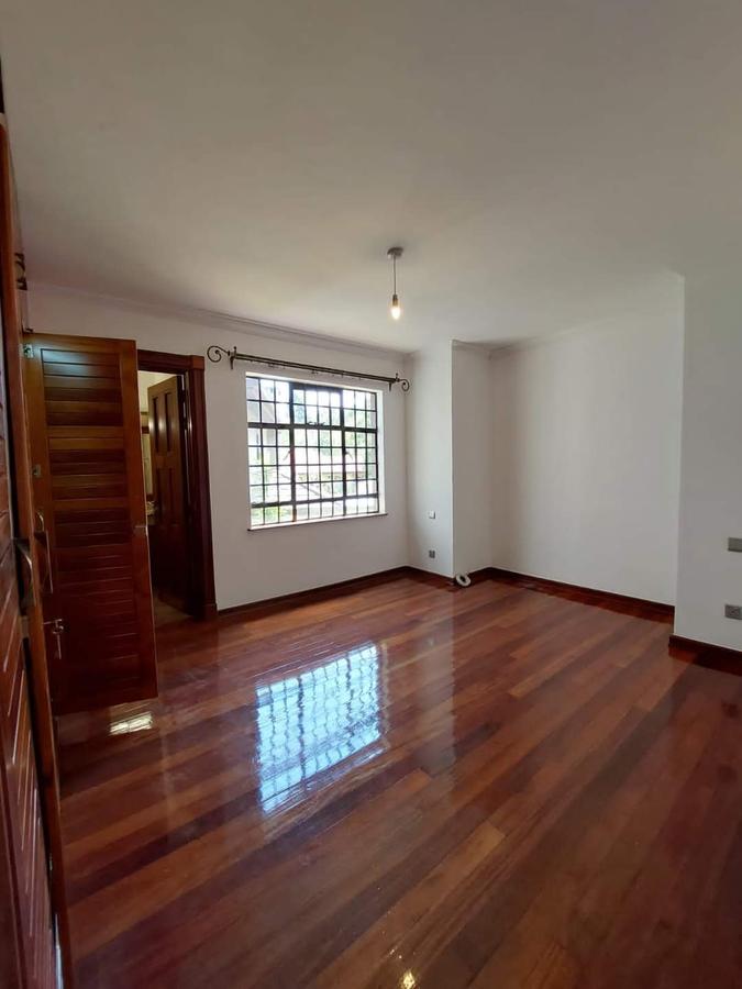 5 Bed Townhouse with En Suite in Westlands Area - 9