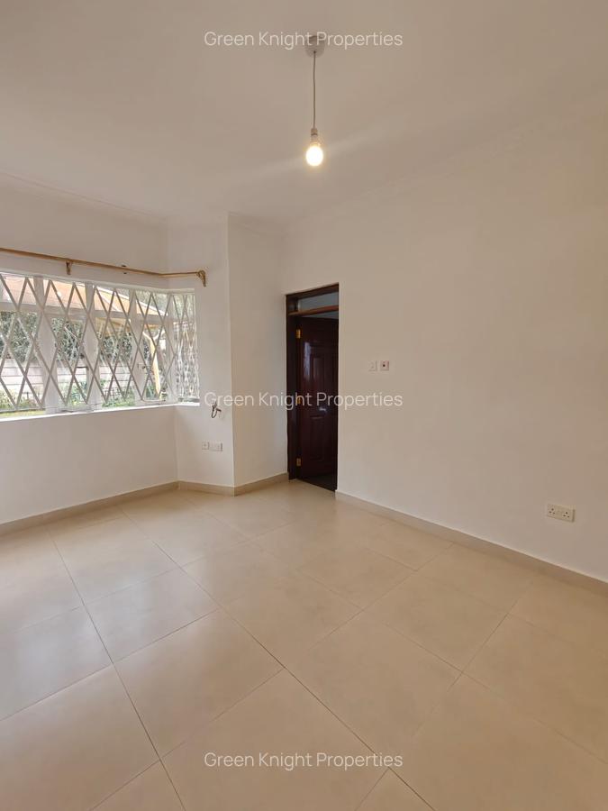 4 Bed House with En Suite in Karen - 8