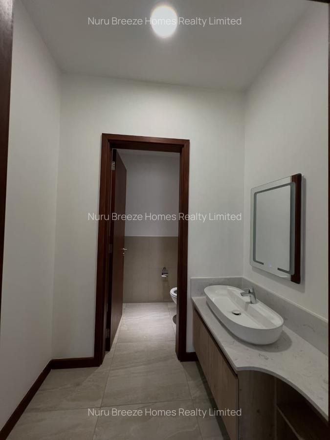 4 Bed Apartment with En Suite in Westlands Area - 10