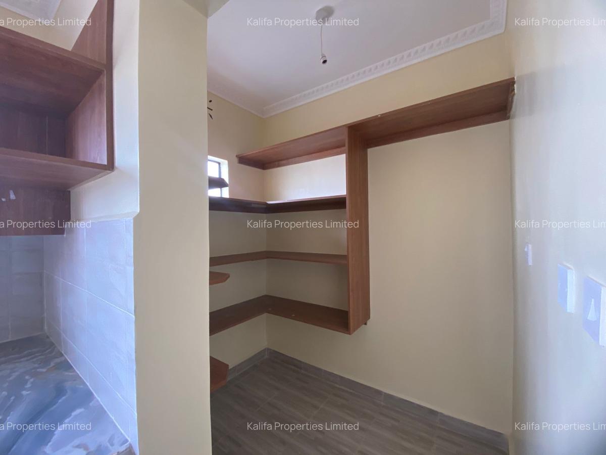 3 Bed House with En Suite in Kitengela - 6