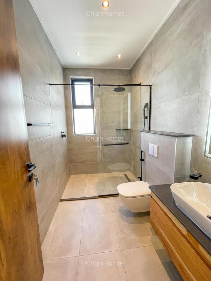 4 Bed Apartment with En Suite at Peponi Road - 11