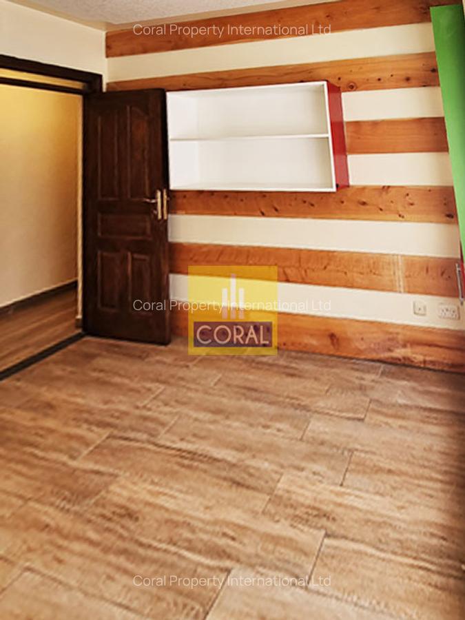 4 Bed Apartment with En Suite in Westlands Area - 13