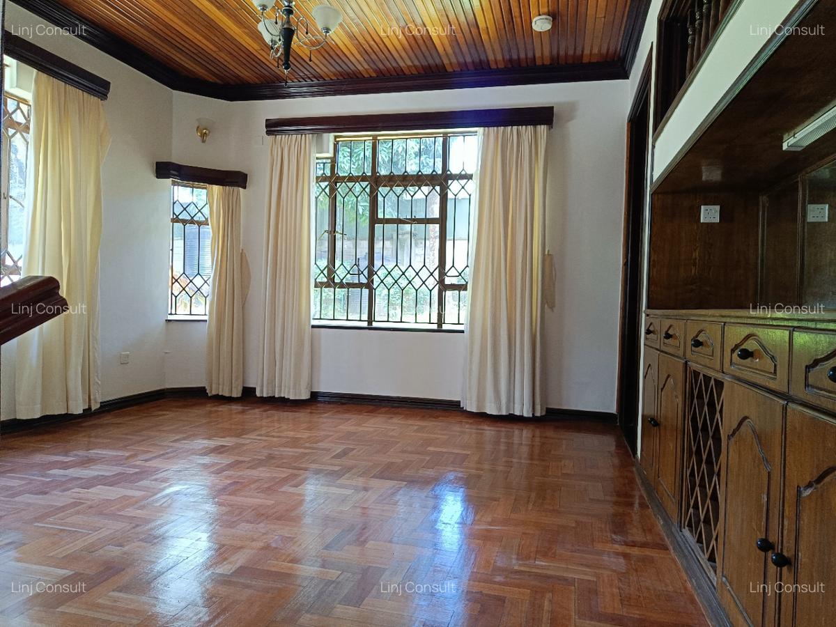 5 Bed House with En Suite at Runda - 8