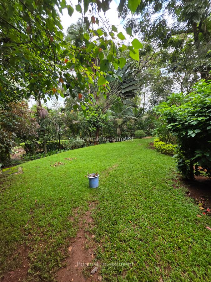 4 Bed House with En Suite at Lavington Green - 5