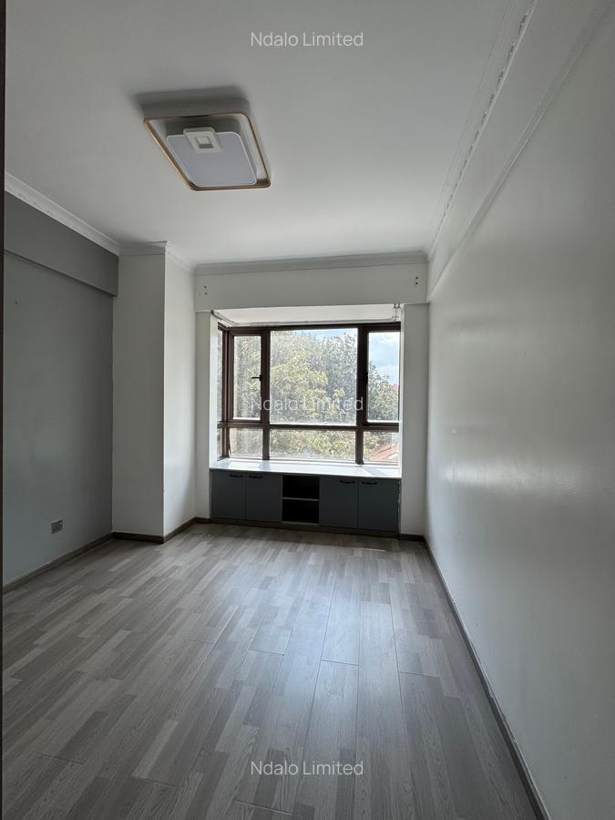 4 Bed Apartment with En Suite at Kilimani - 15
