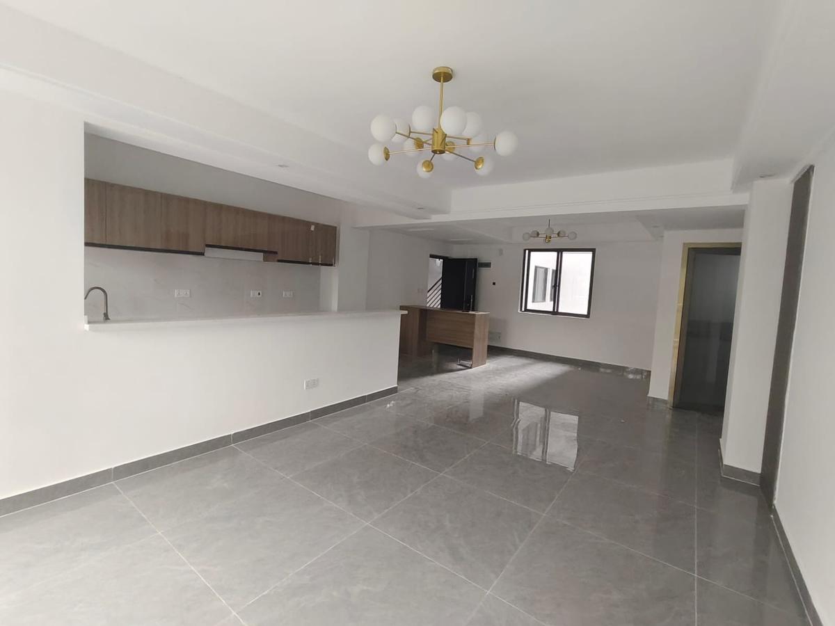 2 Bed Apartment with En Suite at Riverside Drive - 14