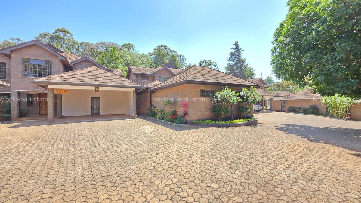 4 Bed Townhouse with En Suite at Peponi Road - 19