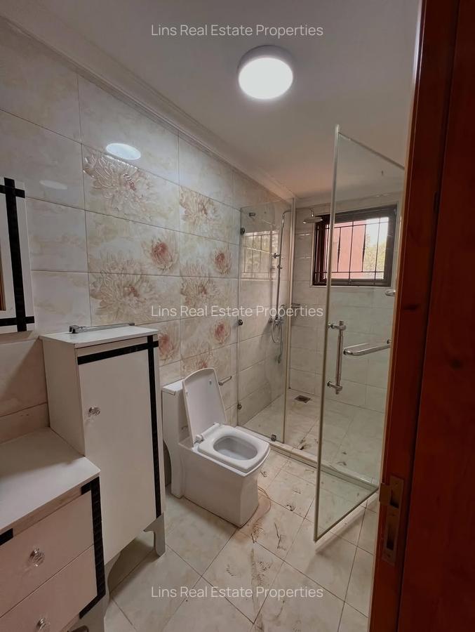5 Bed Townhouse with En Suite in Lavington - 5