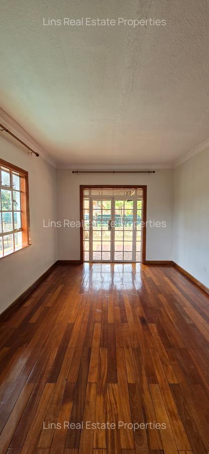 4 Bed House with En Suite in Runda - 15