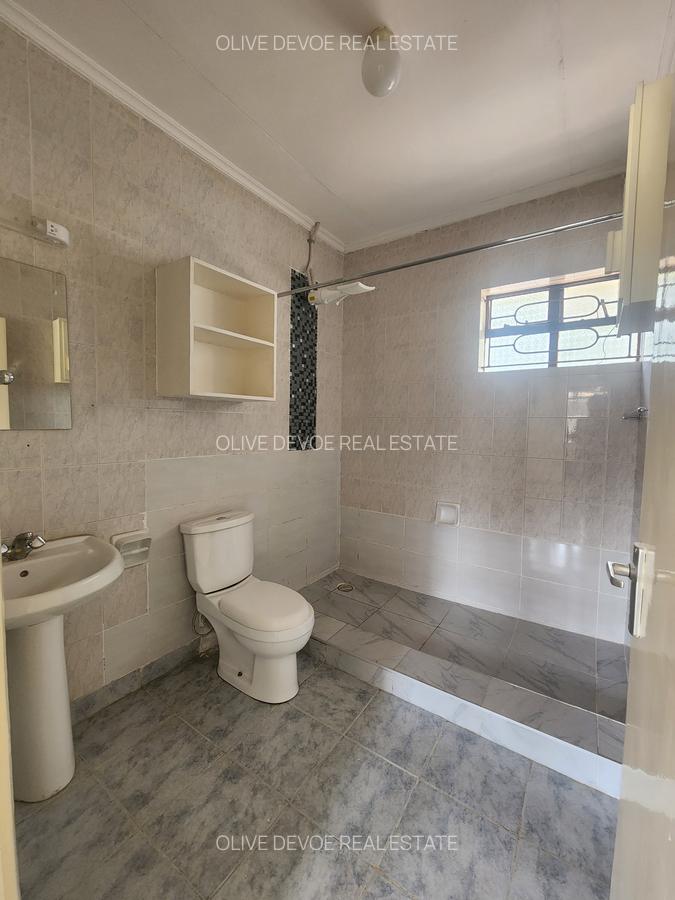 4 Bed Townhouse with En Suite in Westlands Area - 6