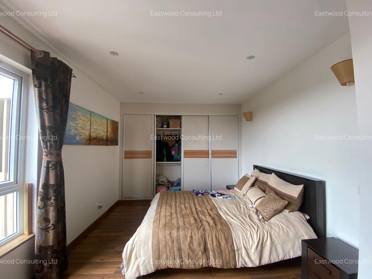 4 Bed Apartment with En Suite at Githuri Road - 16