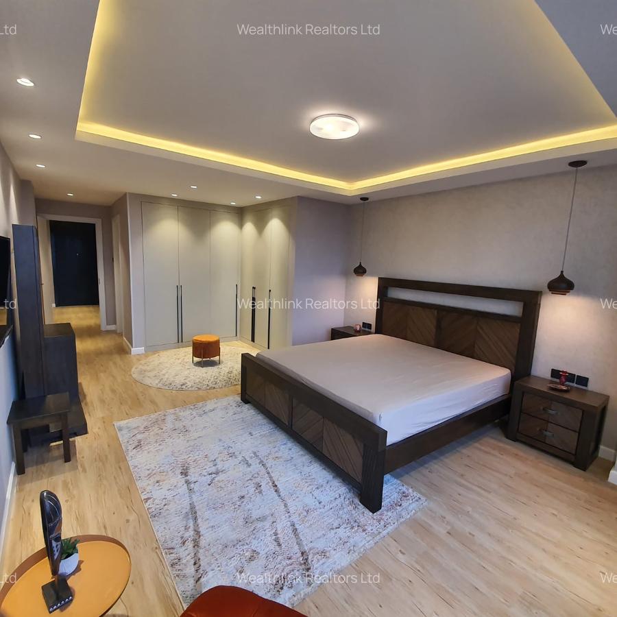 Furnished 3 Bed Apartment with En Suite at Brookside Volaire. - 9