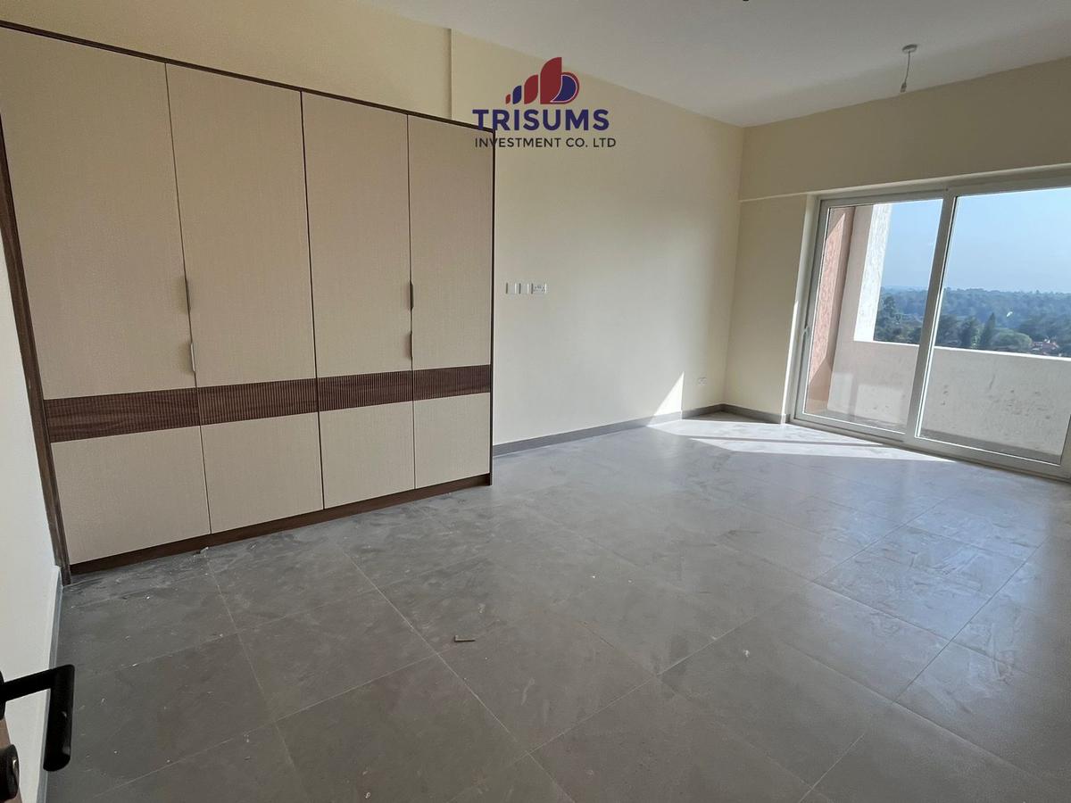 2 Bed Apartment with En Suite at Westland - 3