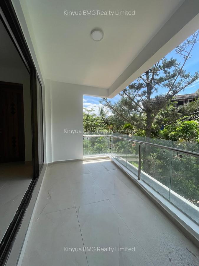 Serviced 3 Bed Apartment with En Suite in Nyali Area - 13