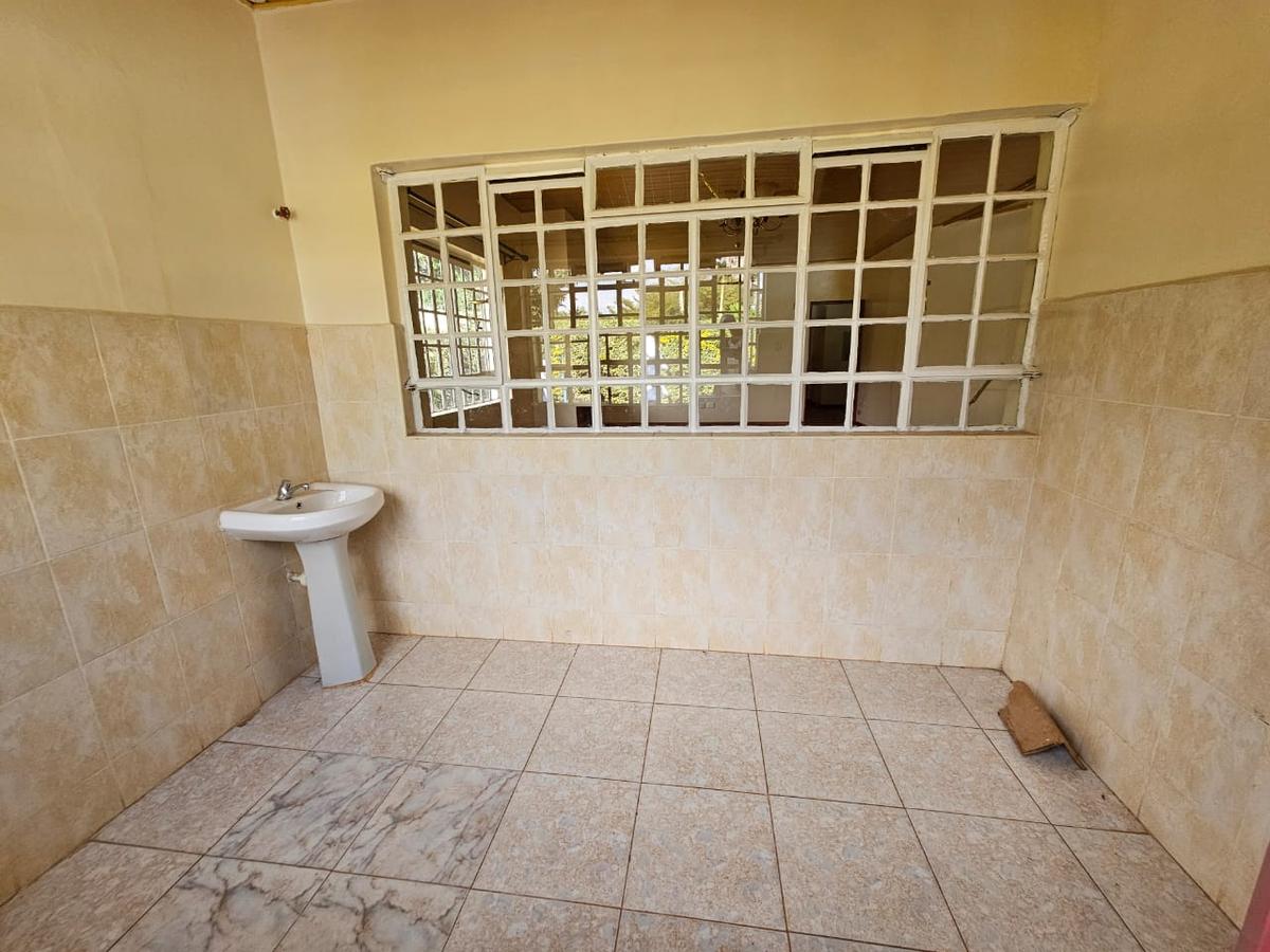 4 Bed House with En Suite in Loresho - 15