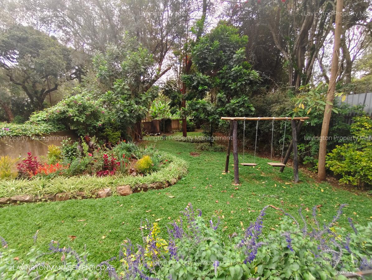 4 Bed House with En Suite at Giraffe Centre - 2