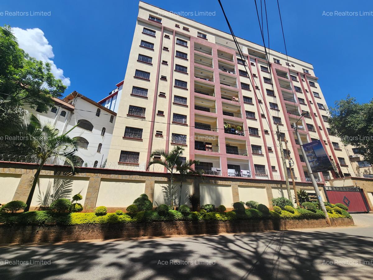 2 Bed Apartment with En Suite at Westlands - 1