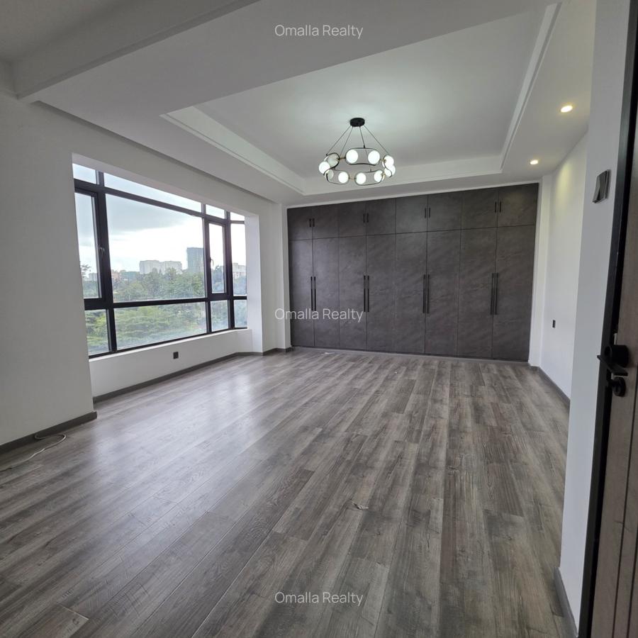 Serviced 3 Bed Apartment with En Suite in Kileleshwa - 3