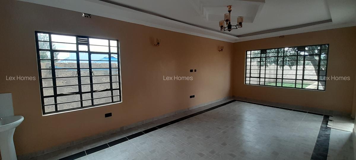4 Bed House with En Suite at Magadi Road - 7