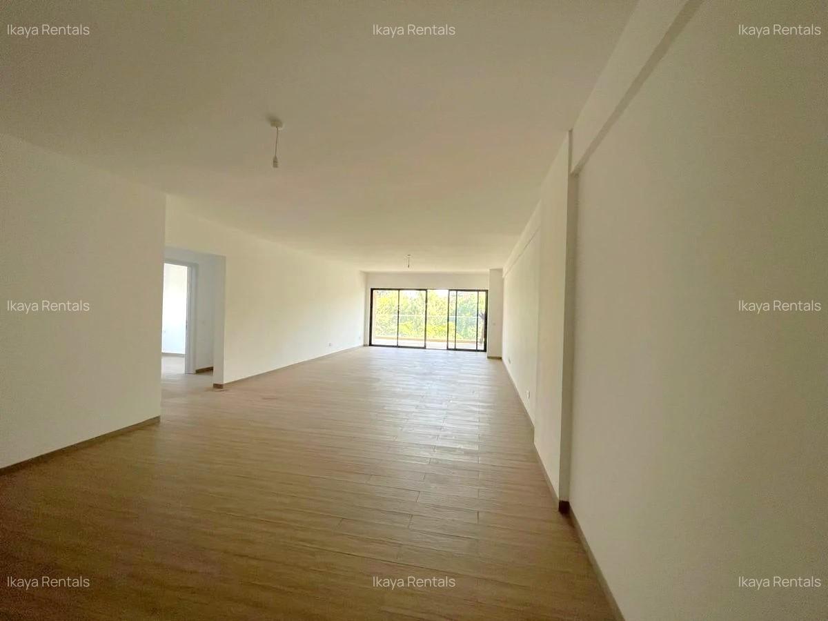 3 Bed Apartment with En Suite at Othaya Road - 12