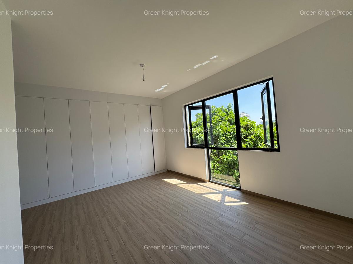 Serviced 3 Bed Apartment with En Suite in Lavington - 12