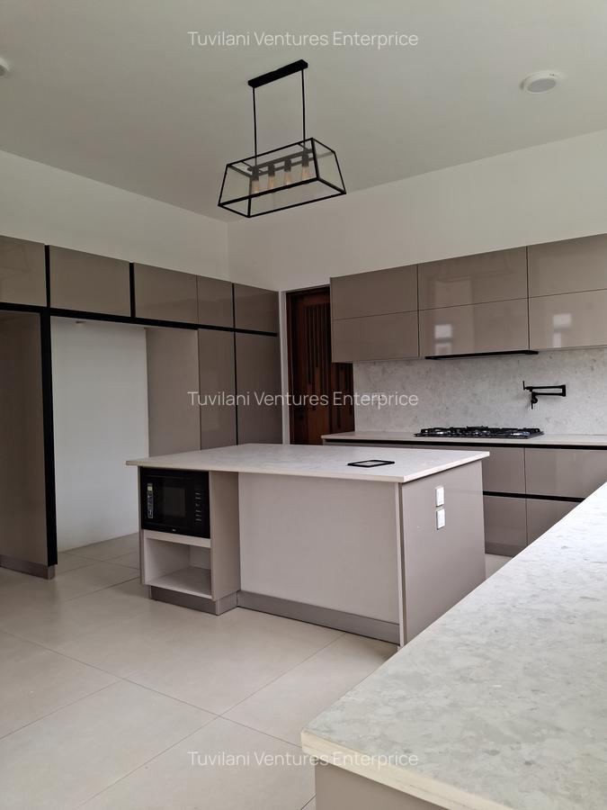 4 Bed Villa with En Suite at Nyali Mombasa - 20