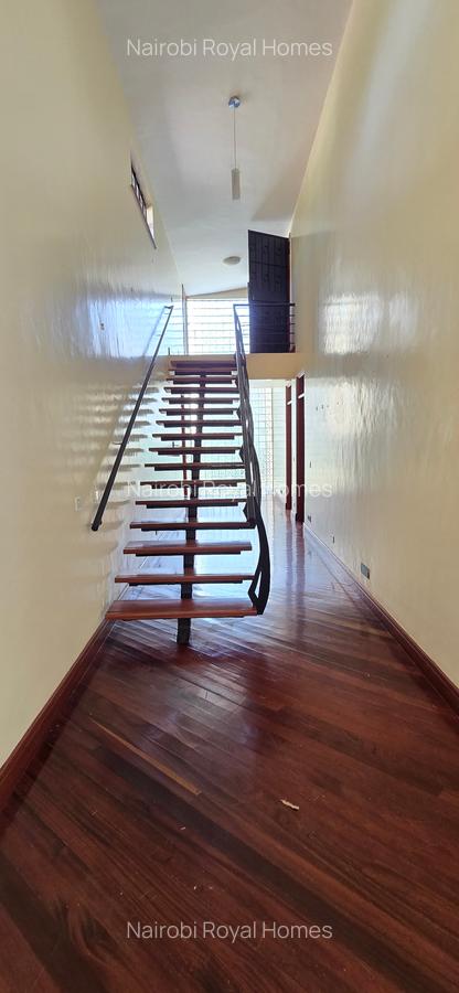 4 Bed House with En Suite at Runda Road - 9