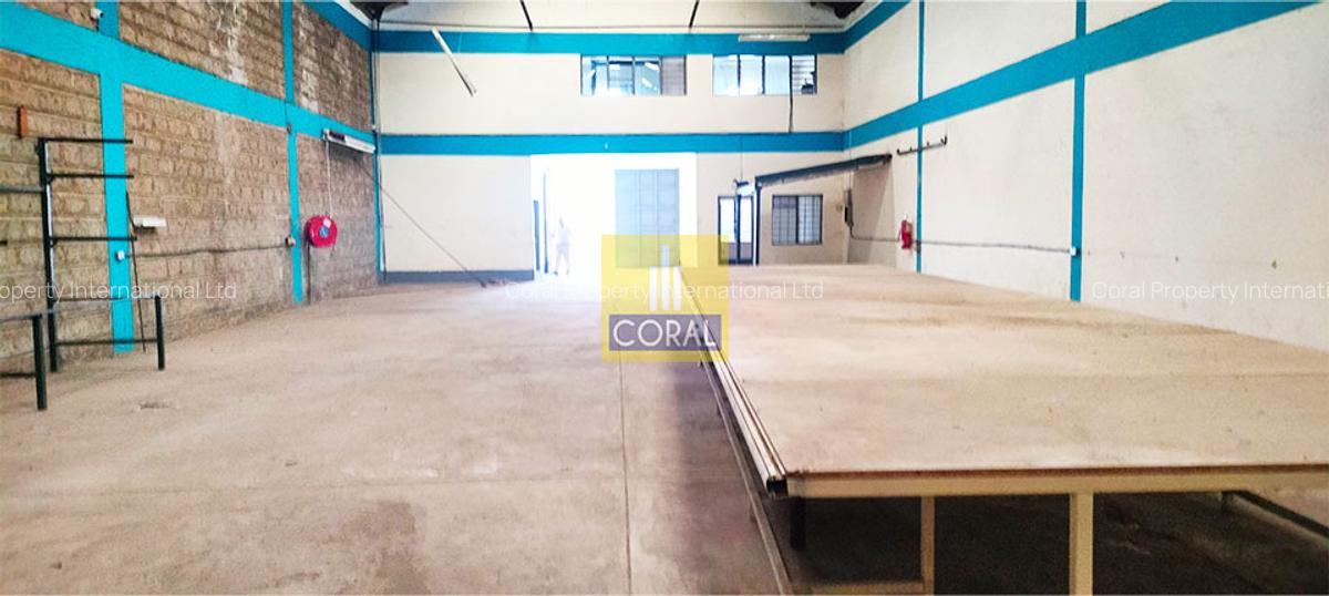 Warehouse in Industrial Area - 3