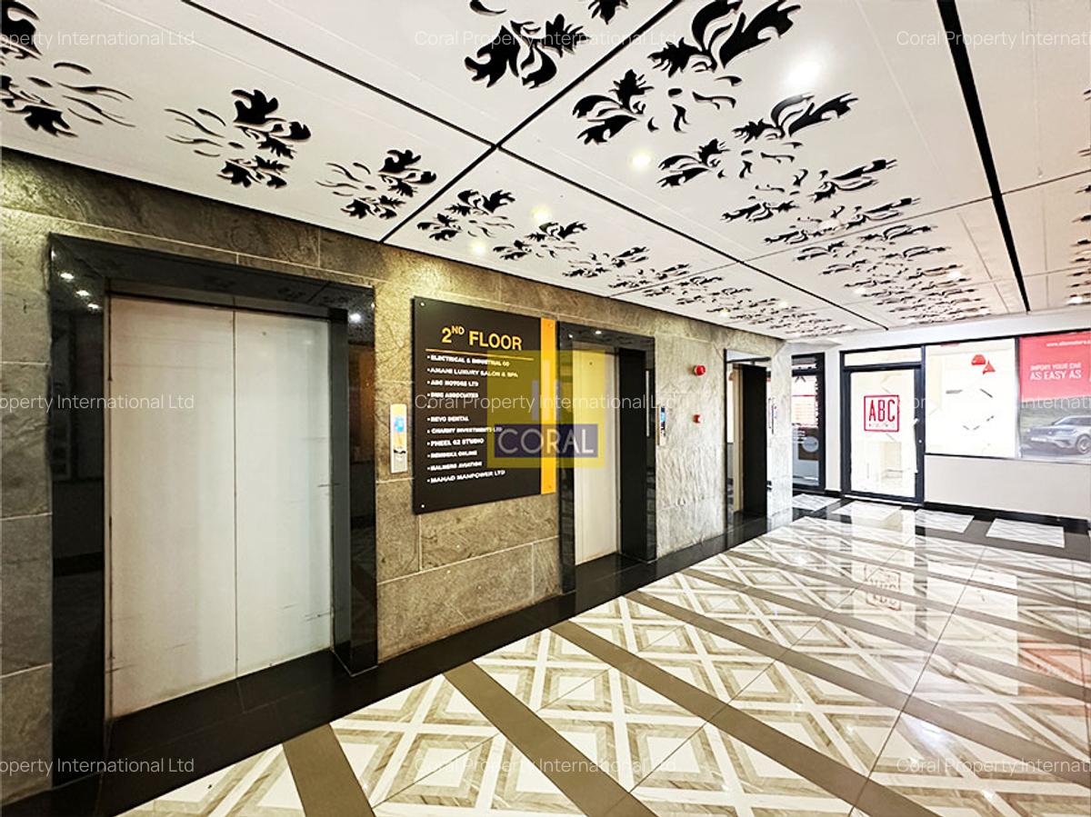 Office in Parklands - 13