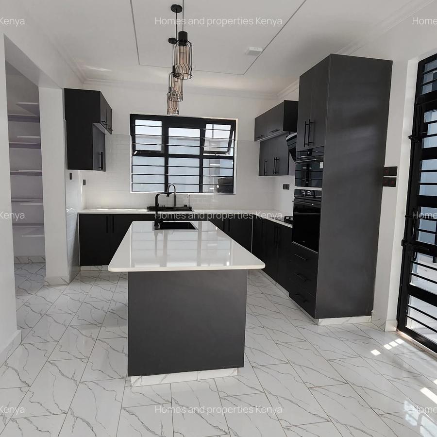 5 Bed Townhouse at Mugutha Kiganjo Road - 12