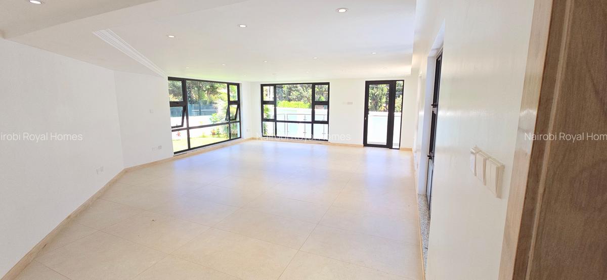 10 Bed House with En Suite at Runda Road - 17