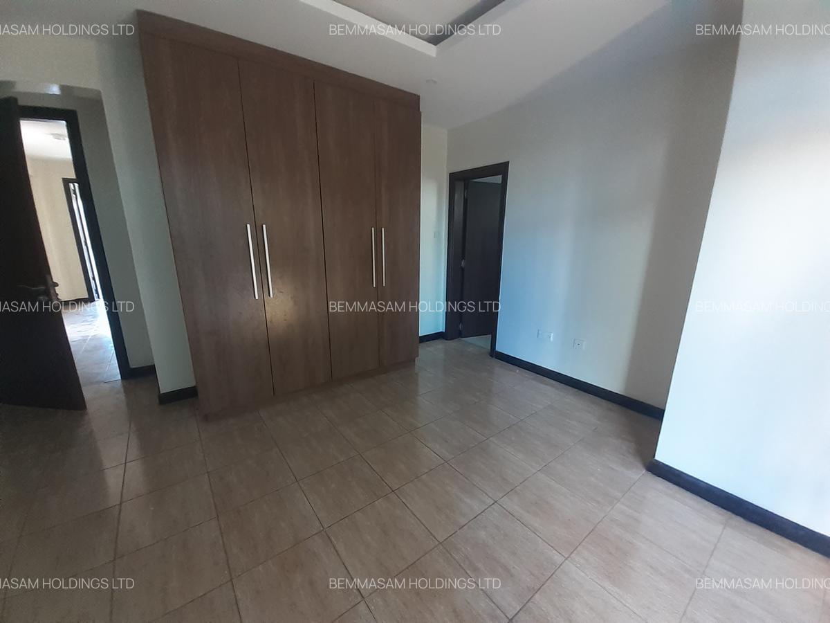 Serviced 2 Bed Apartment with En Suite at Siaya Road - 6