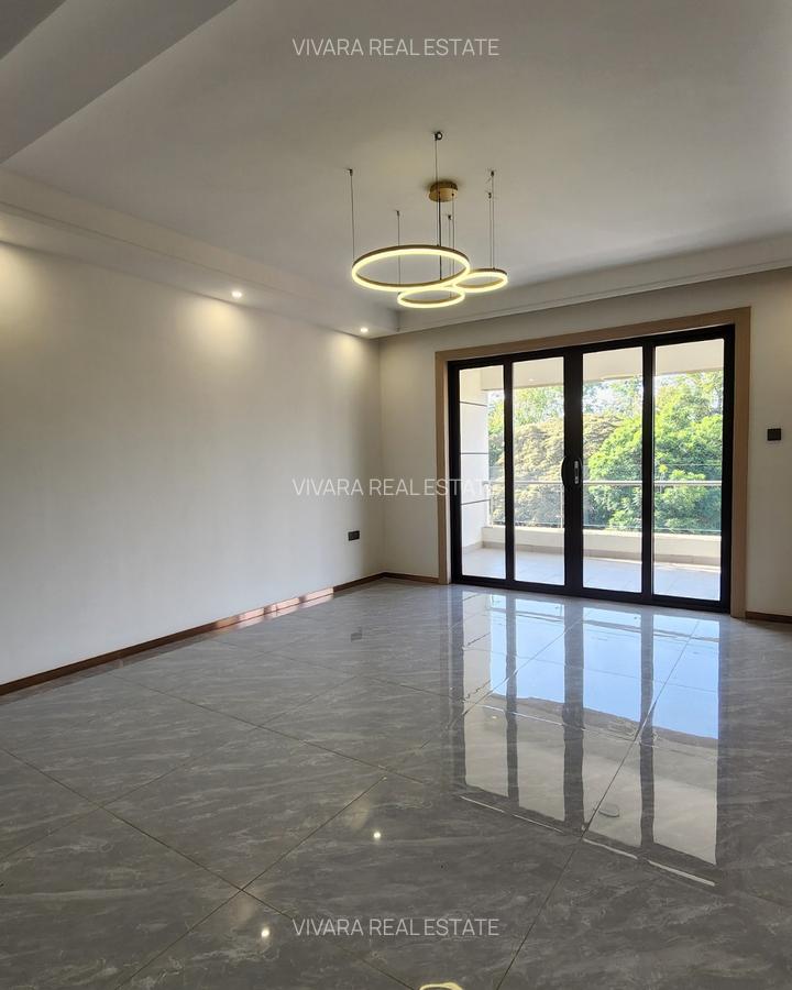 Serviced 3 Bed Apartment with En Suite in Riverside - 4