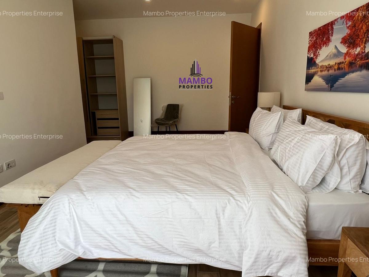 Serviced 2 Bed Apartment with En Suite at City Park Drive - 13