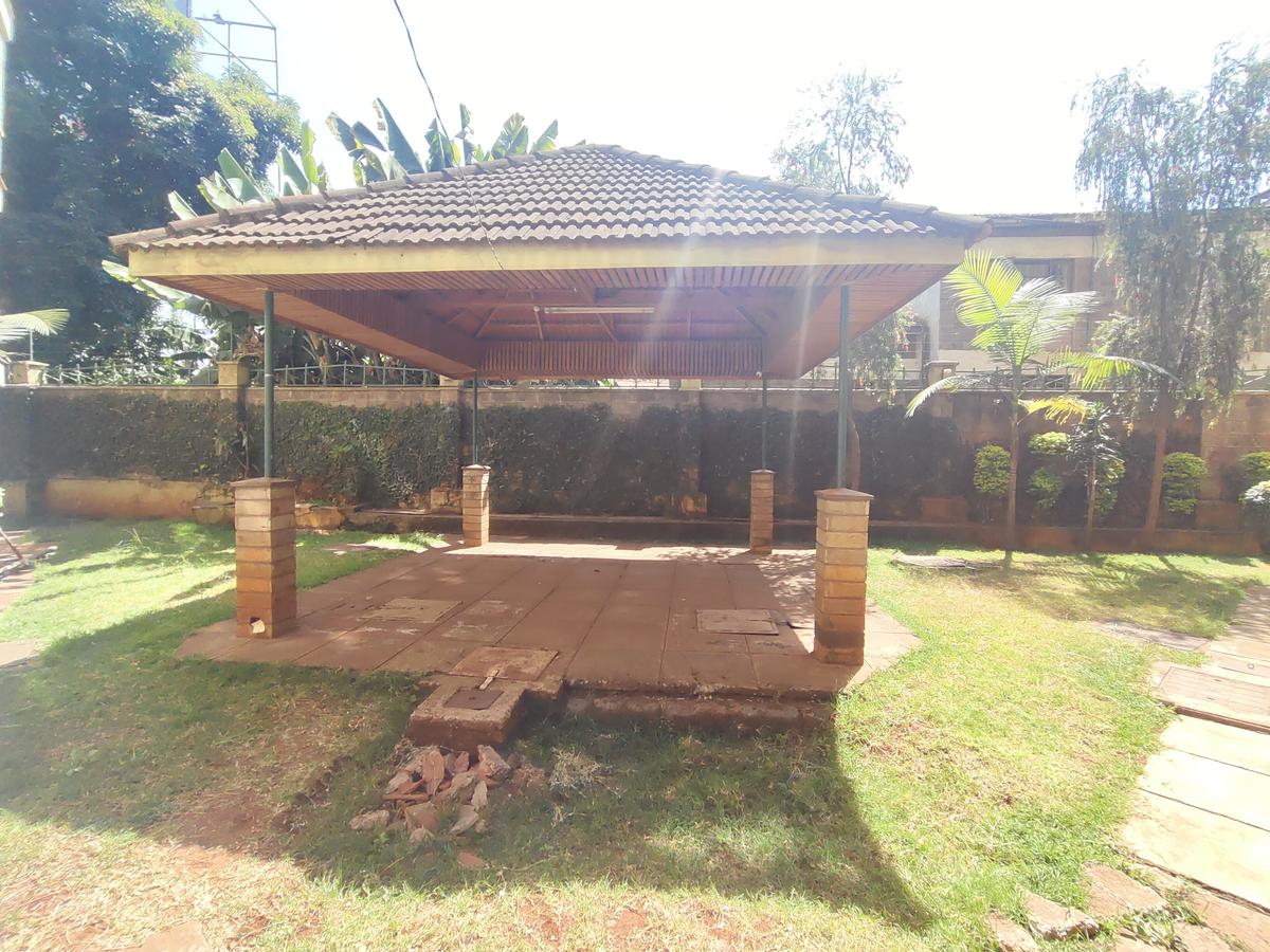 3 Bed Apartment with Borehole in Kileleshwa - 11