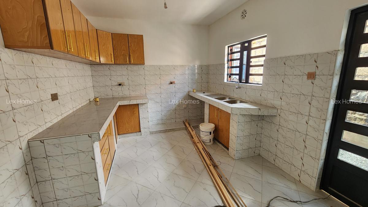 4 Bed House with En Suite at Kiserian Isinya Road - 5