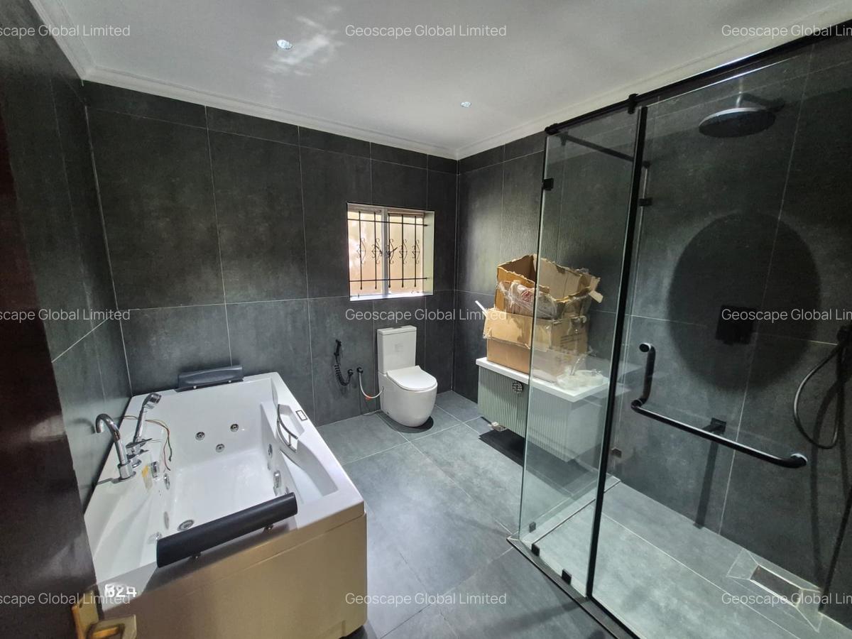 5 Bed House with En Suite in Muthaiga - 5