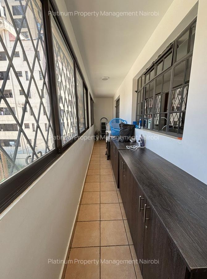 4 Bed Apartment with En Suite at Mpaka Rd - 5