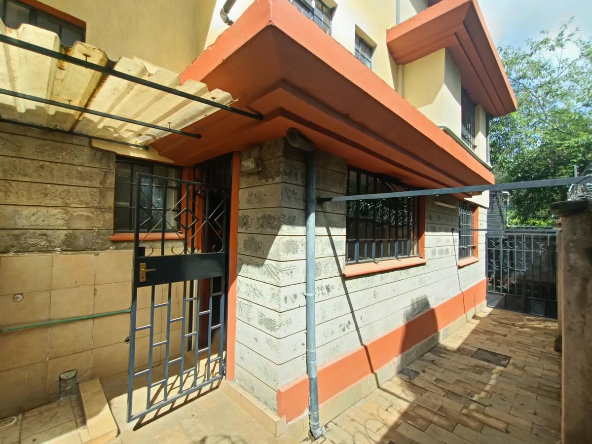 4 Bed Townhouse with En Suite at Off Riara Road - 17