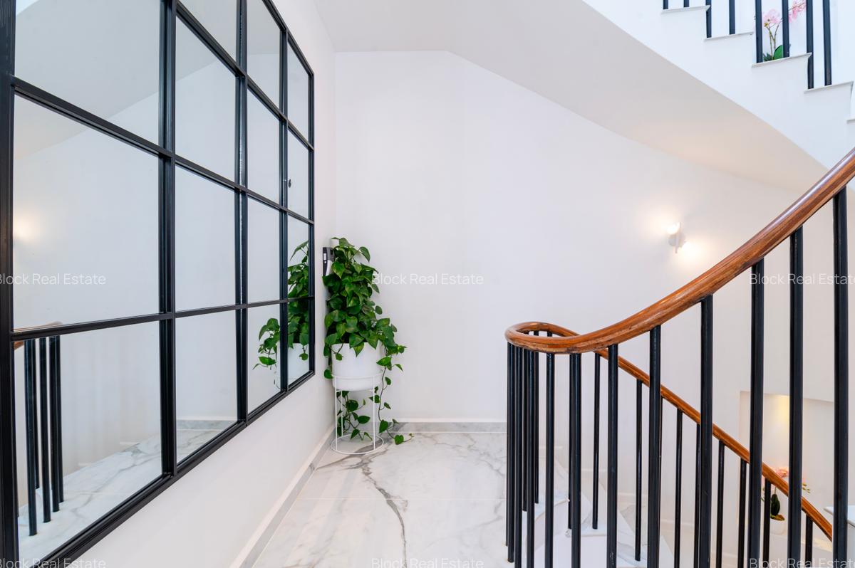 4 Bed House with En Suite in Tatu City - 13