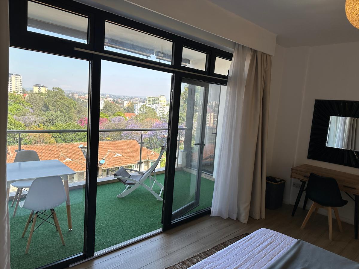 Serviced 2 Bed Apartment with En Suite in Lavington - 13