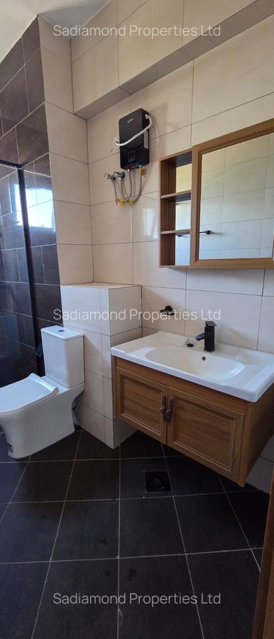 1 Bed Apartment with En Suite in Westlands Area - 11