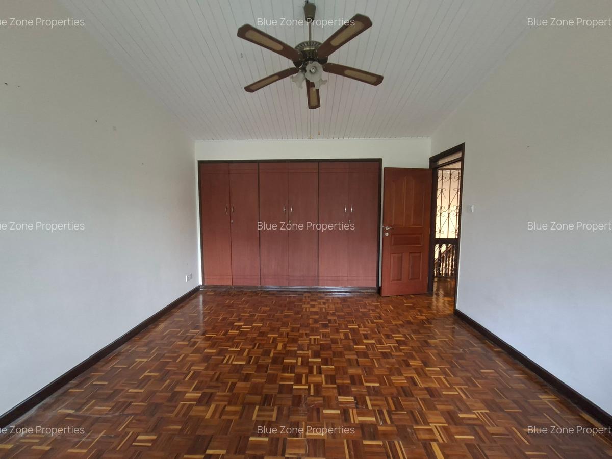 4 Bed Townhouse with En Suite in Muthaiga - 16