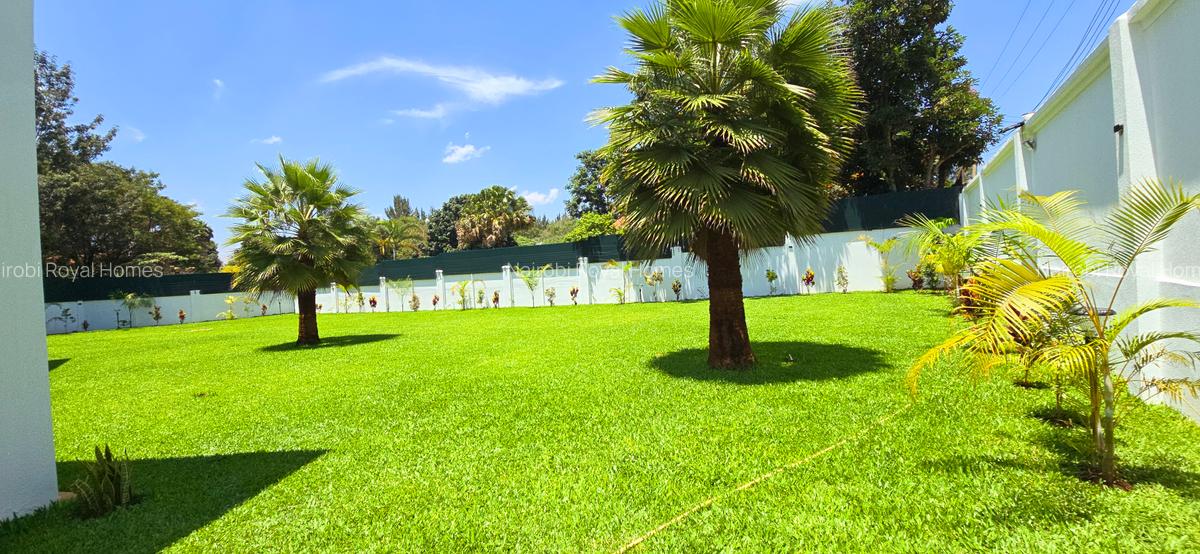 5 Bed House with En Suite at Runda Road - 8