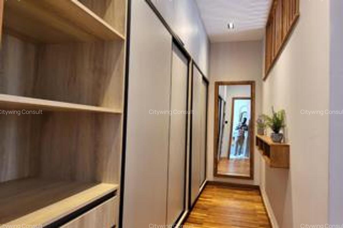 4 Bed Villa with En Suite at Loresho - 17