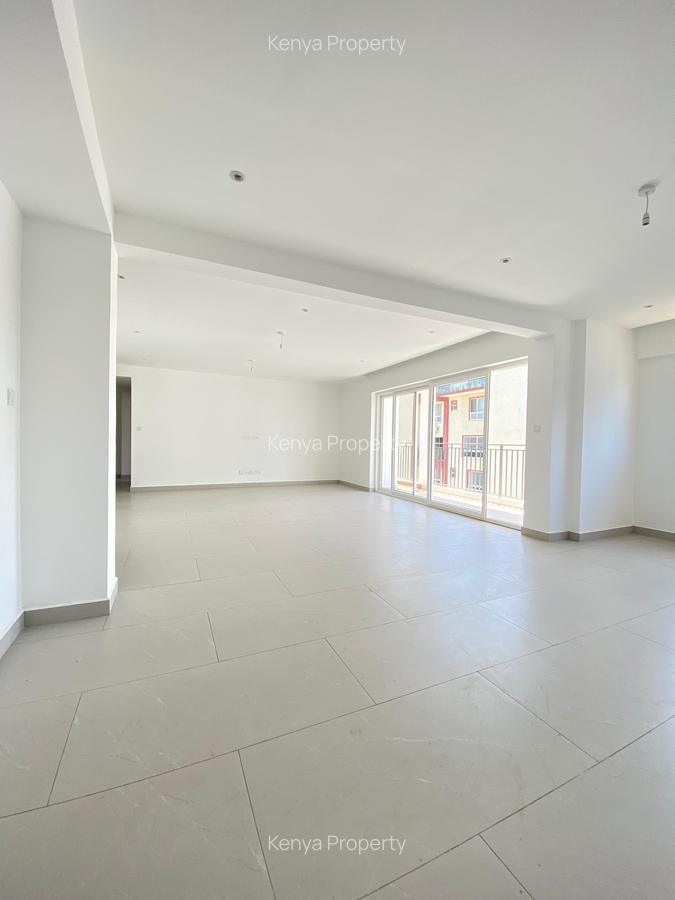 3 Bed Apartment with En Suite at General Mathenge - 14