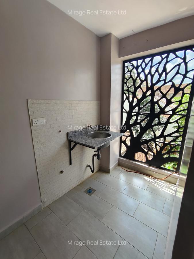 2 Bed Apartment with Swimming Pool in Westlands Area - 10